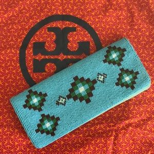 💠 TORY BURCH turquoise beaded purse